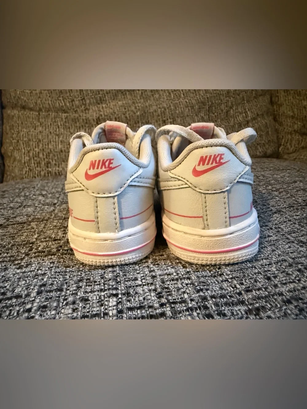 Nike classic kids